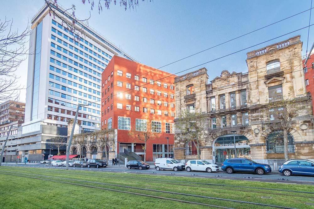 Апартаменты Vivienda Turistica Duplex Isozaki-Guggenheim Бильбао Экстерьер фото